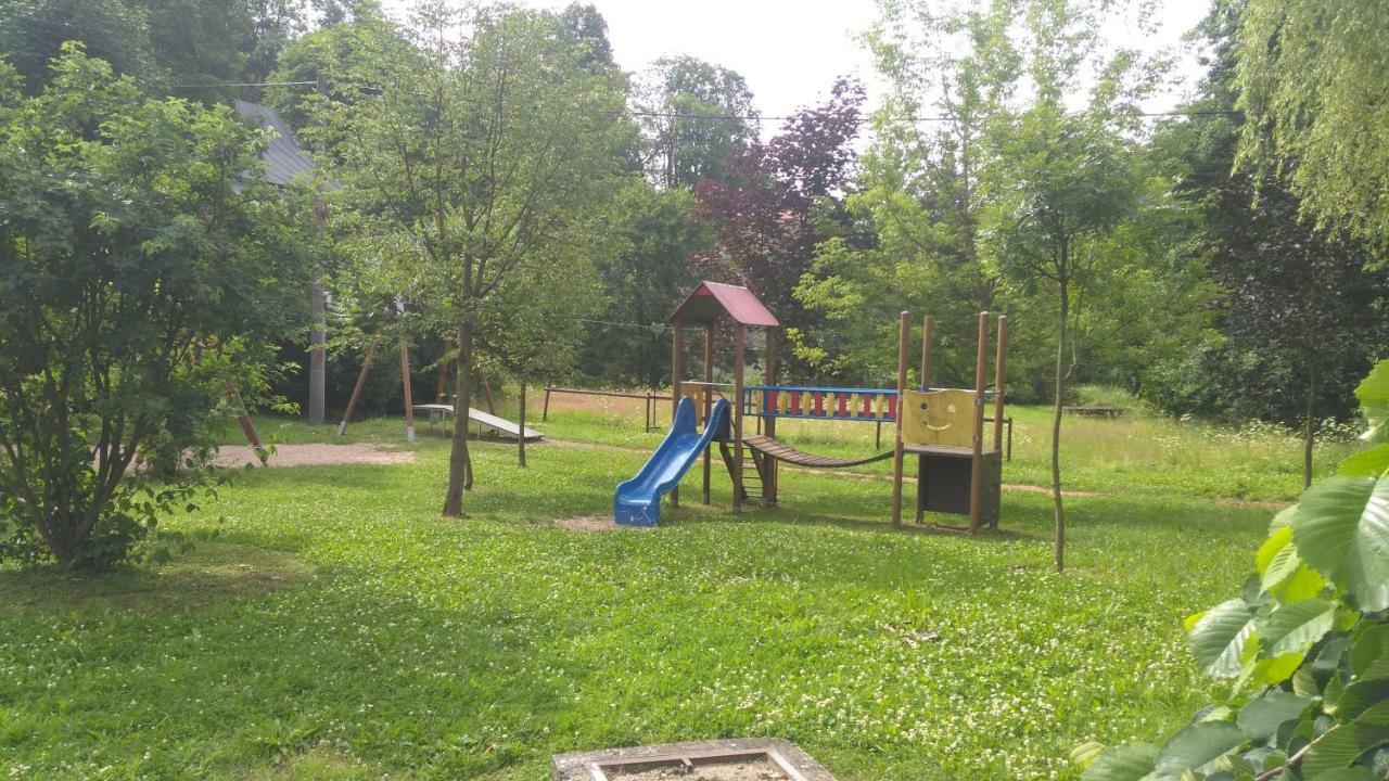 Ubytovani U Svecu U Adrspachu Jivka Luaran gambar
